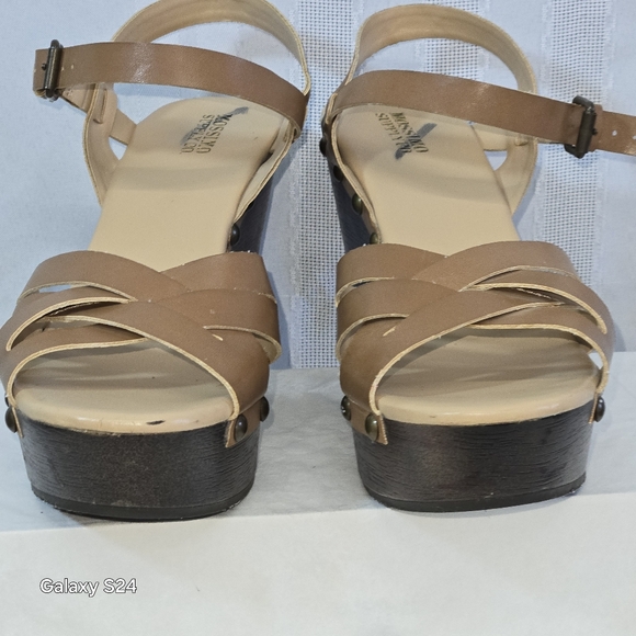 MOSSIMO WILETTE NATURAL TAN PLATFORM FUNKY WEDGE HEEL SANDALS SIZE 9 - Picture 3 of 16